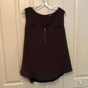 Tempted sleeveless top olive